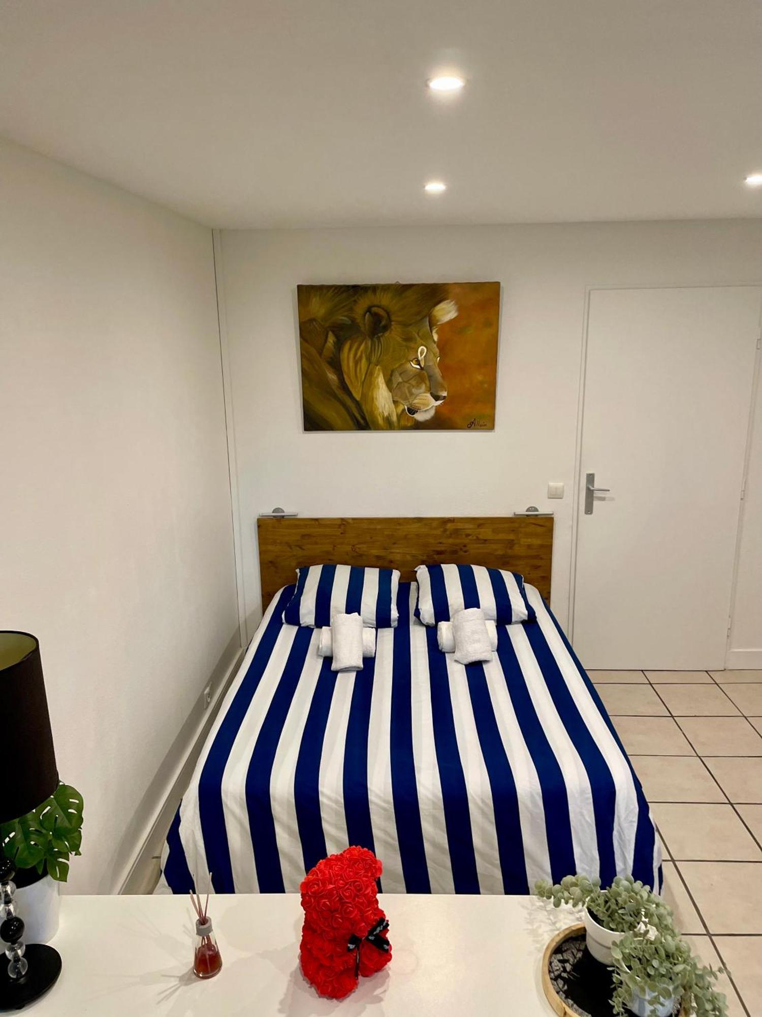 Apartment Renove Au Calme Avec Terrasse