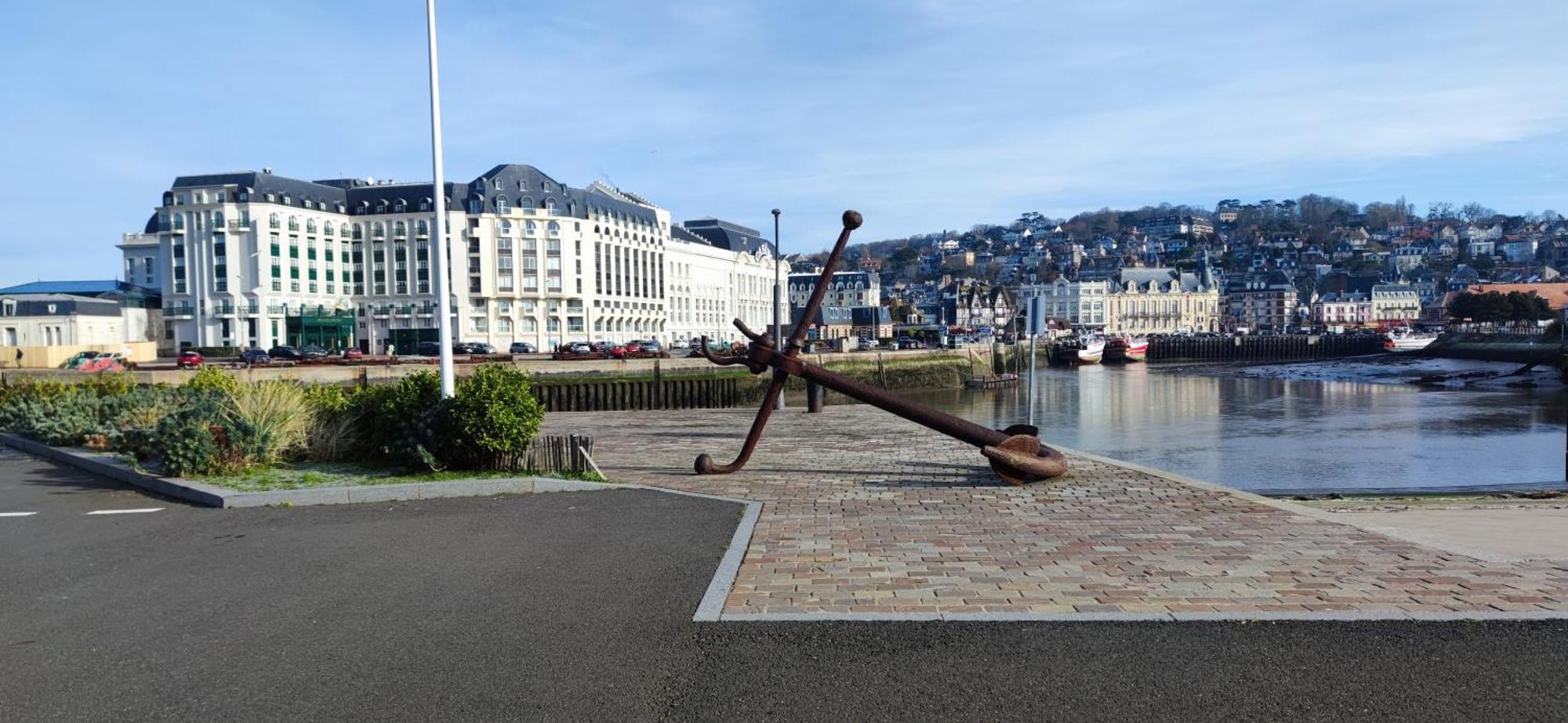 Renove Au Calme Avec Terrasse Appartamento